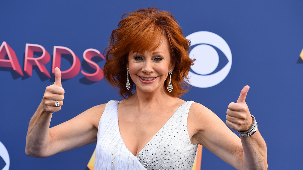 HAPPY BIRTHDAY! Reba McEntire turns 67 today. Happy Birthday Reba!

 