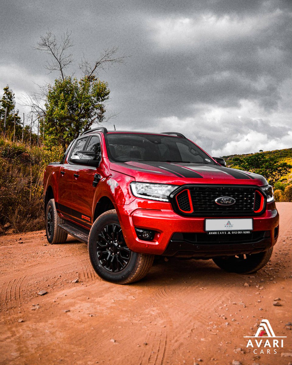 AvariCars's tweet photo. Seeing red this Monday? Maybe you need to tackle that road in our Ford Ranger Stormtrack. Available for R899,900.
#avaricars #fordranger #rangerstormtrack #fordoffroad #offroaders #limpopo #offroadtruck #fordsouthafrica https://t.co/qhORyv8itu