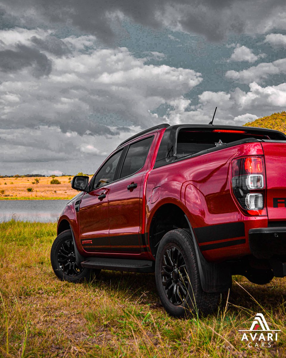 AvariCars's tweet photo. Seeing red this Monday? Maybe you need to tackle that road in our Ford Ranger Stormtrack. Available for R899,900.
#avaricars #fordranger #rangerstormtrack #fordoffroad #offroaders #limpopo #offroadtruck #fordsouthafrica https://t.co/qhORyv8itu