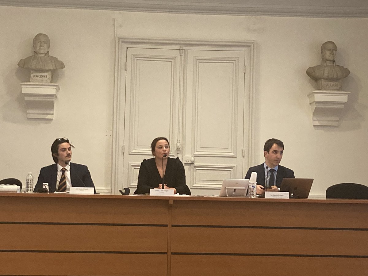 Début de la conférence d’actualité de l’<a href="/InstitutIdp/">Institut de Droit Public (IDP)</a> portant sur le consentement de l’impôt et le civisme fiscal