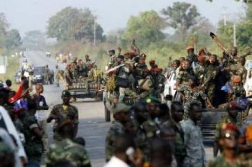 SekouShemanB's tweet photo. #CIV225
28/03/2011 28/03/20022
Voici déjà 11 ans qu'une horde de buveur de sang fondait sur sur le Sud ivoirien pour tuer, brûler et éventrer....
Que les âmes de nos frères wê de Guitrozon, Duékoué-Carrefour et Nahibly reposent en paix !
#RZPNCM https://t.co/Pu7jCcIKL6