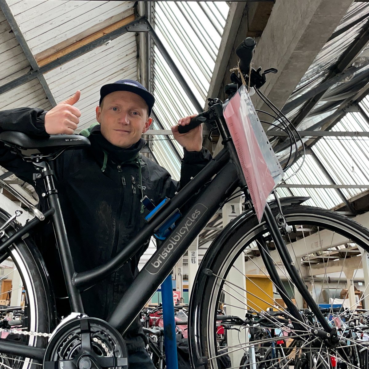 Revworks_ebikes's tweet photo. We have worked with @BristolCouncil recently, electrifying their fleet of rental bikes!

The eBikes will be available to Bristolians through free loan schemes run in partnership with @betterbybike and @travelwestEng 🙌

Not cycling yet? Try it! https://t.co/7s6MB9wYvi https://t.co/CFDhgP0ls2