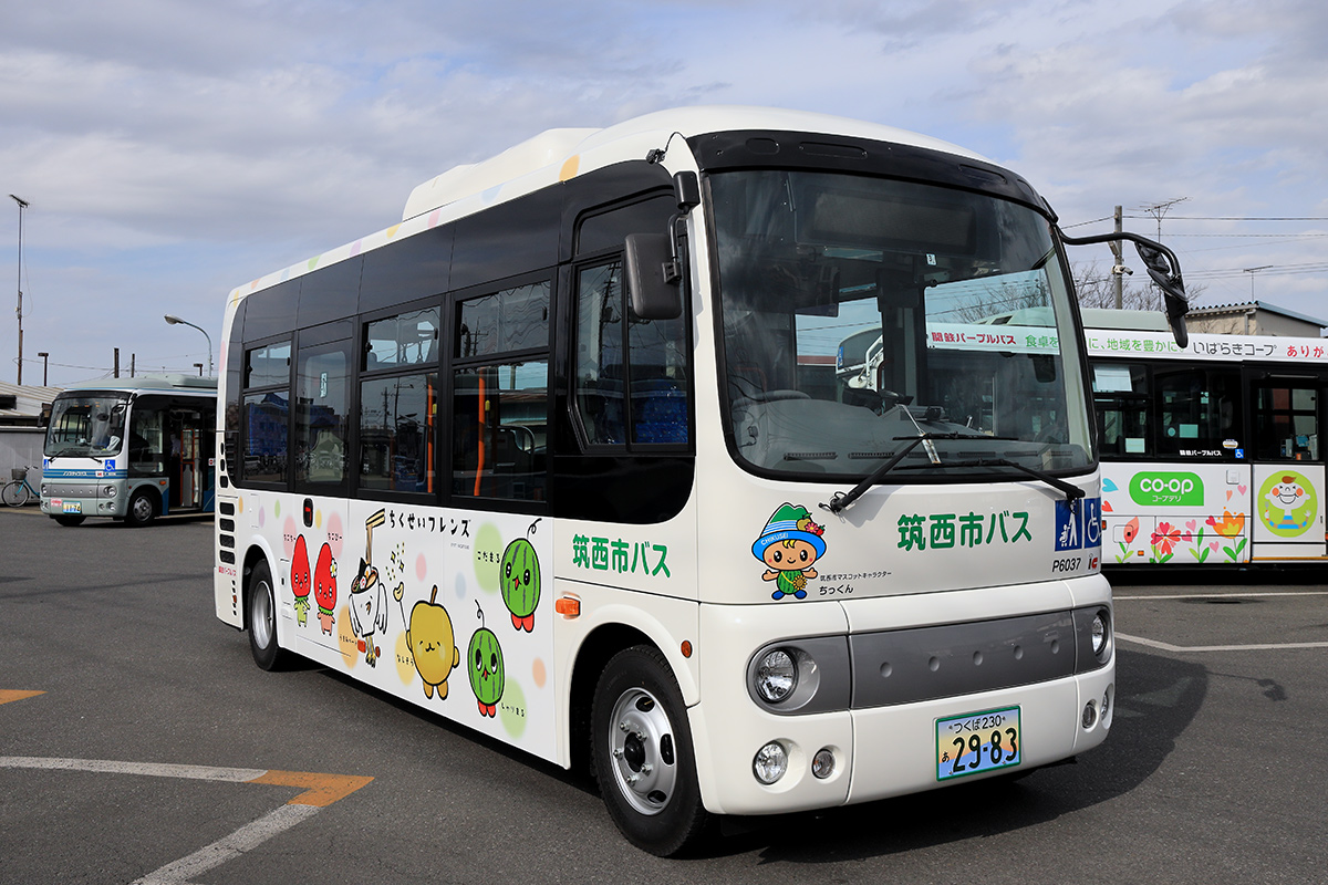 4/1から #筑西市道の駅循環バス に導入する新車に筑西市マスコット
