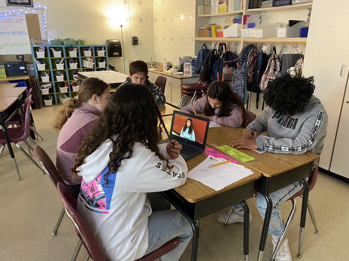 Erin Hughes tweet media