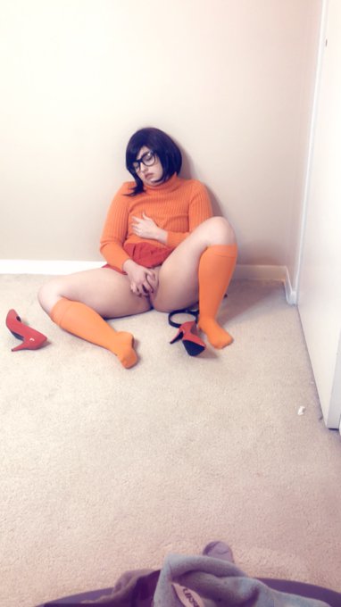 Get a clue ;) https://t.co/tnzE2wDpLG<a href="/tag/ass"class="tags"><span>#ass</span></a><a href="/tag/thong"class="tags"><span>#thong</span></a><a href="/tag/swinger"class="tags"><span>#swinger</span></a>