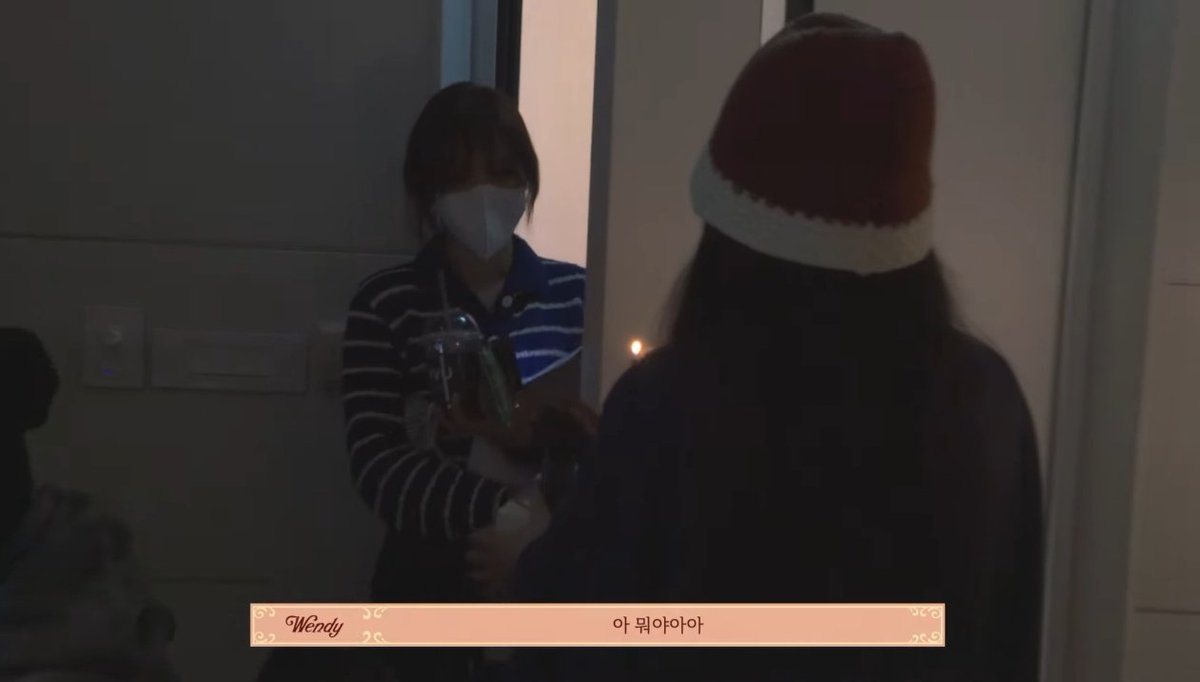 wenseulsbff's tweet photo. Wenseul crumbs from the FMR Recording Behind 💙💛
#WENDY #SEULGI https://t.co/2jLxonHm8Y