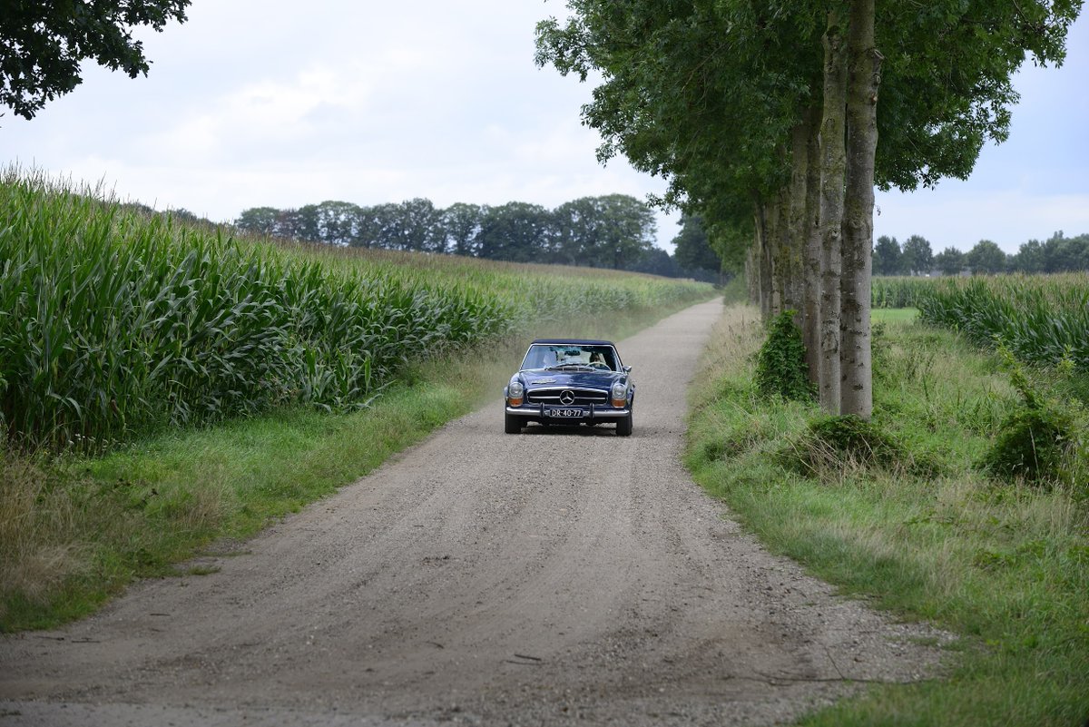 waalrerally's tweet image. #oldtimer #oldcar #vintagecars #vintage #classiccar #classiccars #vintagecar #cars #car #classic  #drivetastefully #race #waalre #waalrerally #wccr #waalreclassiccarrally #historicrallying