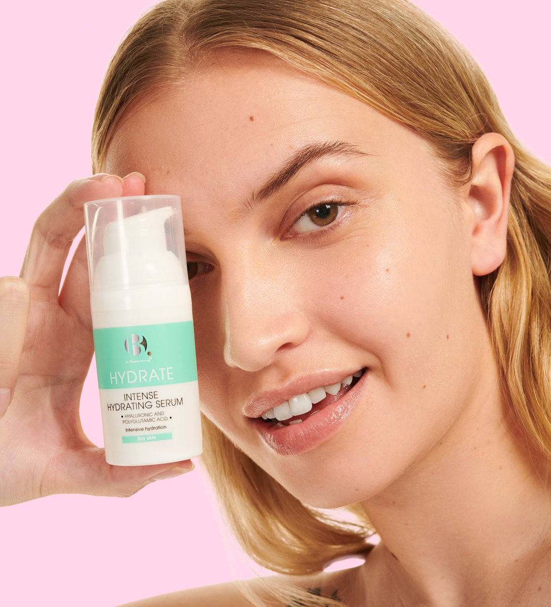 superdrugskin's tweet photo. “My skin feels so much better. No dry skin, no red patches. Love it” 🤩
The B. Intense Hydrating Serum is an absolute staple for dry skin with #polyglutamic and #hyaluronicacid! 💧
#onlyatsuperdrug #bbysuperdrug #bskin #skincareroutine #dryskincareroutine #dryskinproblems https://t.co/MKDZCgSWHN