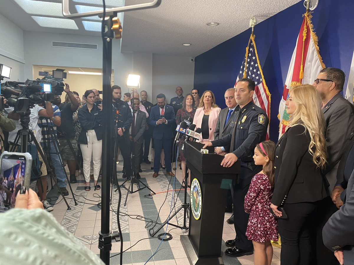 Esteban Bovo tweet media