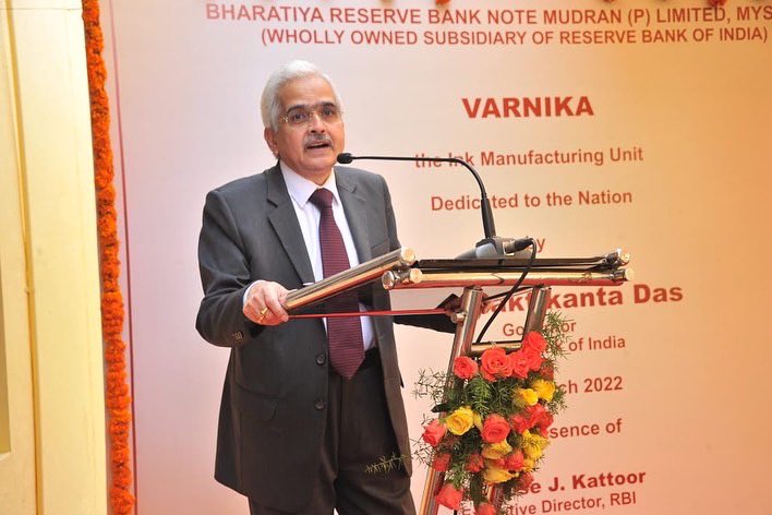 RBI's tweet photo. RBI Governor @DasShaktikanta inaugurated Varnika, the Ink Manufacturing Unit of BRBNMPL, RBI’s wholly owned subsidiary, in Mysuru today. A step towards self-reliance in banknote production ecosystem in India. 

https://t.co/jaWwez0EfY

#rbigovernor #rbitoday #AtmanirbharBharat https://t.co/xEGXaj7xRO