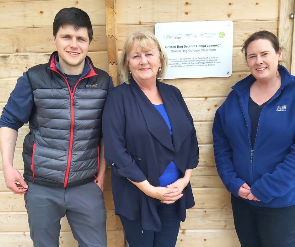 BallyhouraDev's tweet photo. A great day spent training at Griston Bog today with Nuala Madigan of @PeatlandConserv. We look forward to welcoming all the schools and other groups to this very special location. #biodiversity #irishbogs #wildlife #irishpeatlands #peatlands #visitballyhoura https://t.co/TbaQ9xlejg