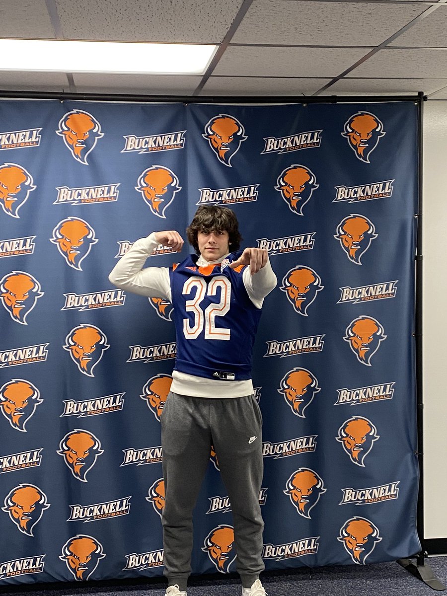 Thank you to <a href="/CoachEPratt/">Erik Pratt</a> and the rest of the <a href="/Bucknell_FB/">Bucknell Football</a> coaching staff for the visit this weekend.