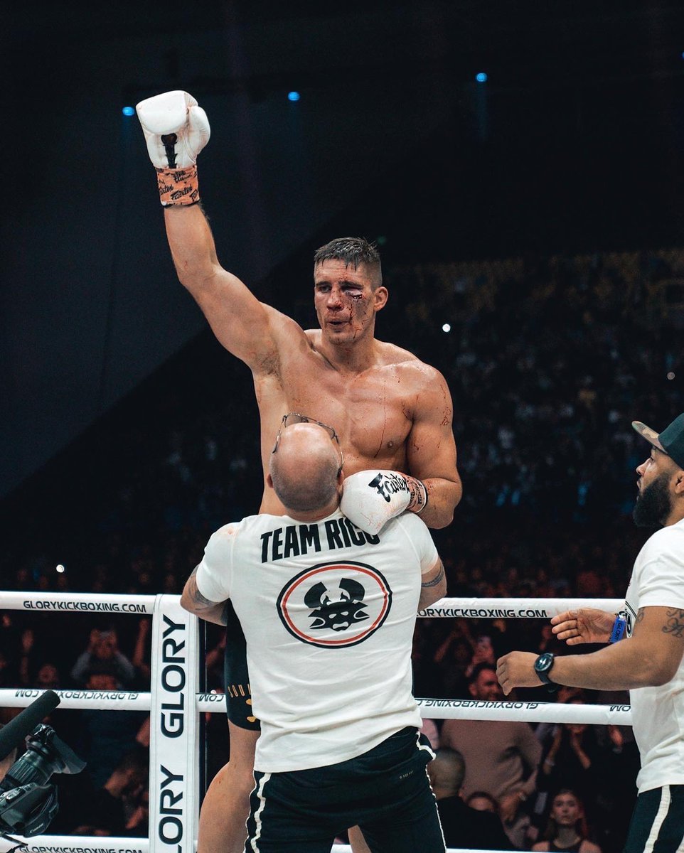 GLORY Kickboxing tweet media