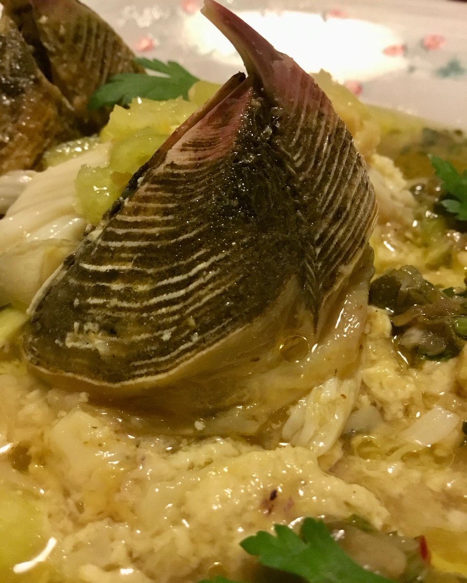 Justlovefood's tweet photo. Picorocos asados con salsa verde, aji cristal y limon ….#picorocos #goosebarnacle #seafood #comidachilena https://t.co/lXIbHSwqbS