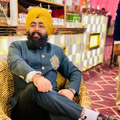 I_Jagdeep_Pb's tweet photo. #NewProfilePic https://t.co/rYvdeauEuR