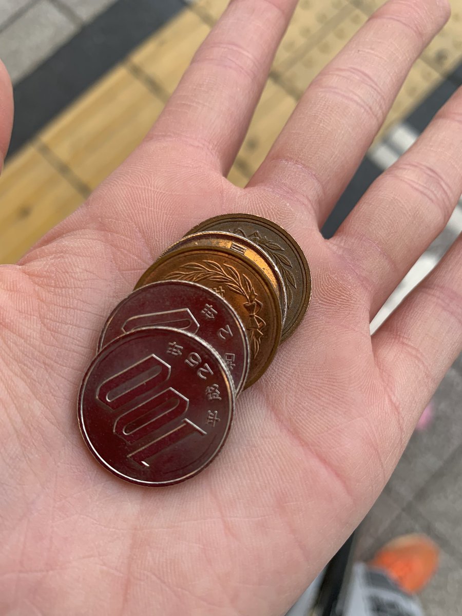 朝チャージしようと思ったら財布忘れてるわICOCAに50円しかないわで発達まで歩くのかと絶望しましたが、優しいもあのおかげでバスに乗ることができました。感謝です。

 #発達まで歩きは厳しい
 #歩いてる人もいるよ
 #下るのは余裕
 #春から神大
 #神大女ラク
 #新歓祭きてね