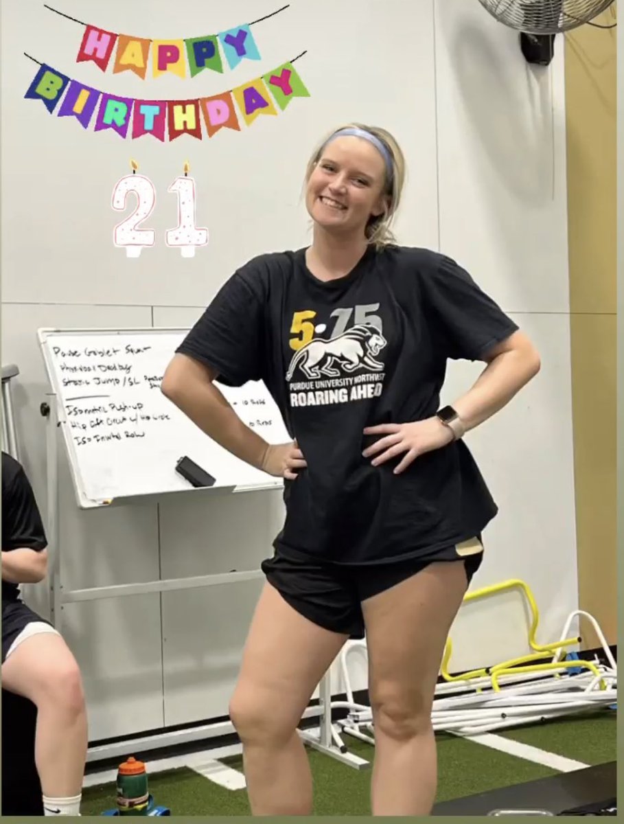 Everyone wish <a href="/elexahroepke_35/">•lex•</a> a very HAPPY 21st BIRTHDAY! 🎈