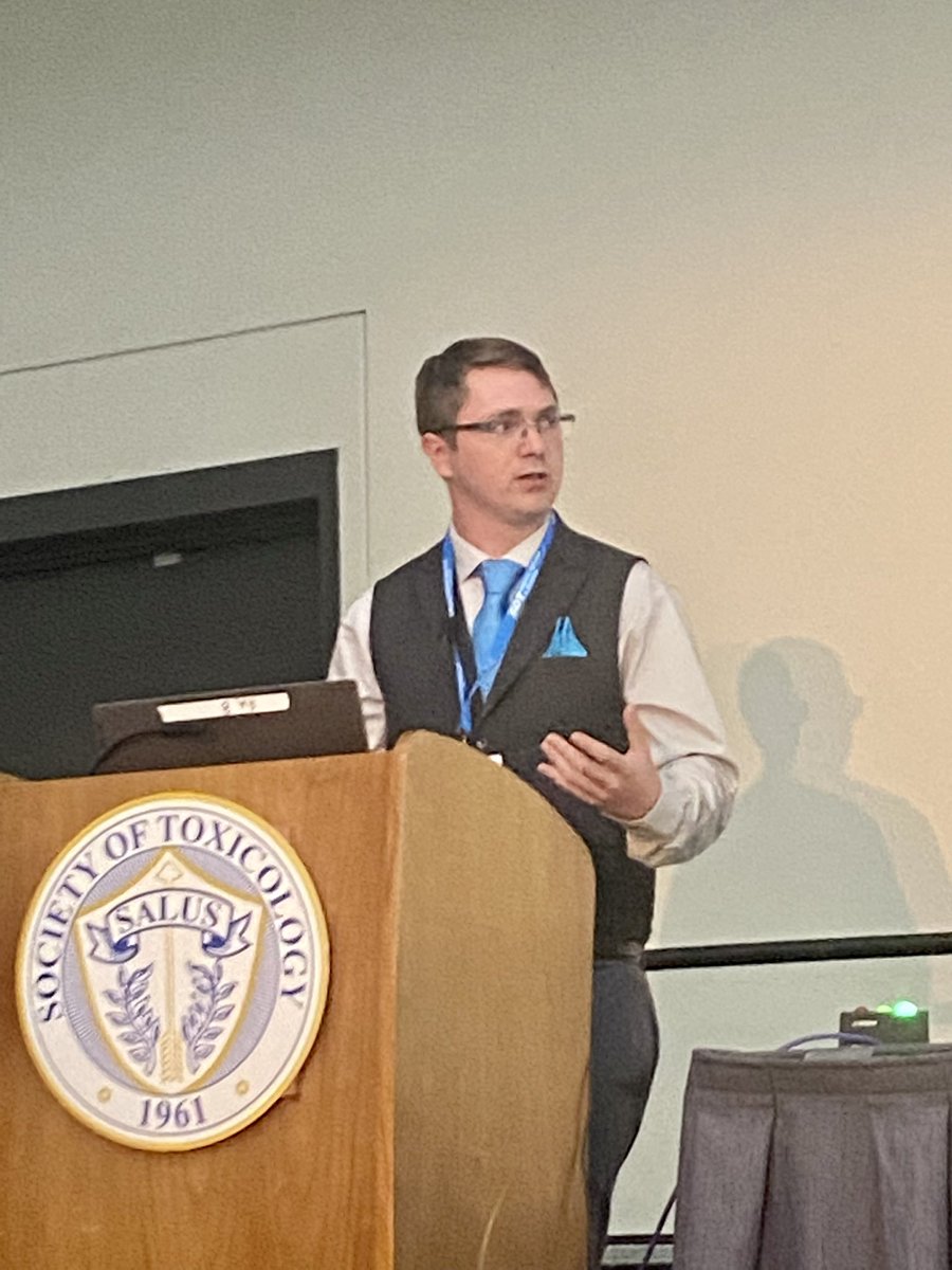 UNM Center for Metals in Biology and Medicine tweet media