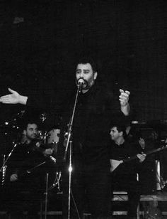 ubeyiteren's tweet photo. Bizim Ahmet kaya konserine gitme ihtimalimizi çaldılar🥀 https://t.co/6b5g19FQOO