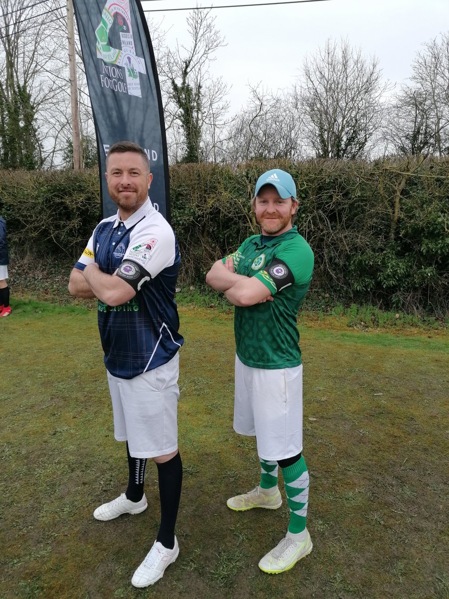 Our captain @rolynagh and @FGAScotland captain @joe_mccourt5 proudly wearing their @HeadInTheGameIE armbands before the 4 Nations Final. A fantastic organisation and 1 that we look forward to working with in the future #FootGolf #MentalHealth #HeadInTheGame