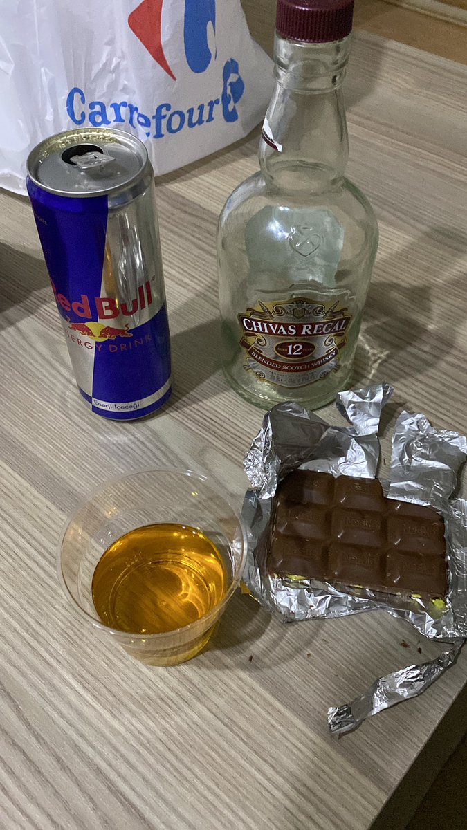 fluence923's tweet photo. Başlandı ve bitti. 
Yanımda olsaydı birileri hoş vakit geçirirdik  #antalyaevlicift #evlicift #evlidostu #tekerkek #bull https://t.co/C55yz7oURN
