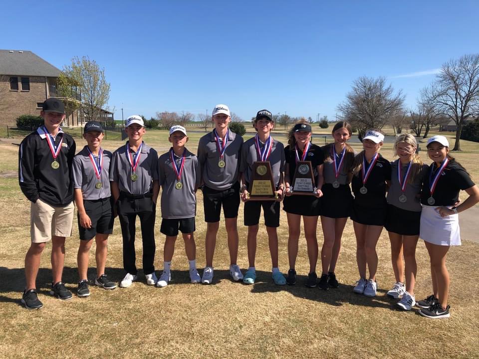 KaufmanLions's tweet photo. The District golf tournament was held today.

The boys are District champs, and the girls are runners-up.

Molly Burleson and Tucker Bishop both won the Silver medal.  

Both teams will be moving on to Regionals.  
🦁⛳️ https://t.co/FWNHS0vVXQ