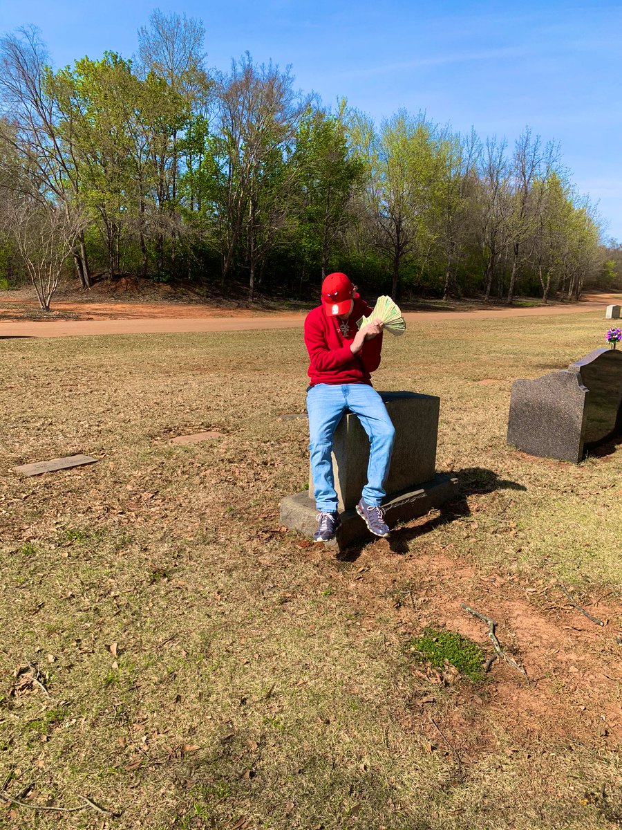 Slatt2Smoove_'s tweet photo. “ idk who took my brother, but whoever i think did it gotta die tonight💔‼️” @RubberbandOG 
#LongLiveCorey🕊 
#explorepage #explore #explicitcontent #explorebirmingham #exploreevrything #unsignedartist https://t.co/5ULWE79fwz