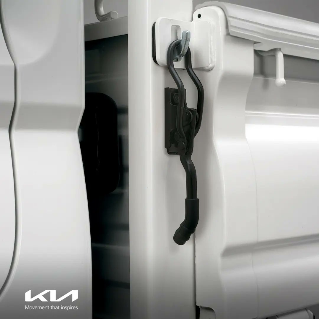 KIAHonduras's tweet photo. K2700 ¡Diseñado para las necesidades de tu negocio!
¡Reserva el tuyo hoy!
#Kia #MovementThatInspires #Vehiculos #CorporacionJaar #Honduras #K2700 #K3000 https://t.co/Npp5gKpiCB