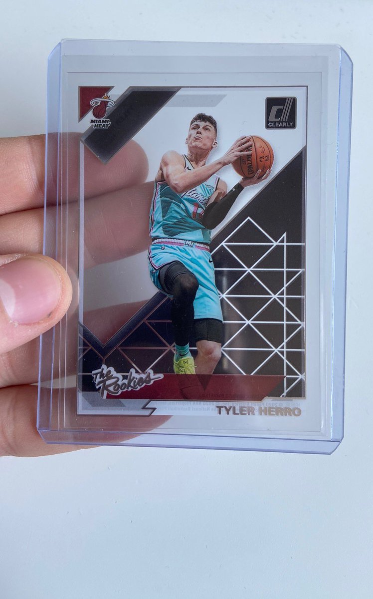 Blijft leuk zo’n Donruss Clearly kaart in je handen hebben😁