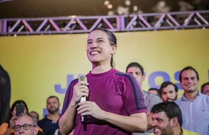 ____asrr's tweet image. a futura GOVERNADORA DE PERNAMBUCO! 💜

#Pernambuco #RaquelLyra