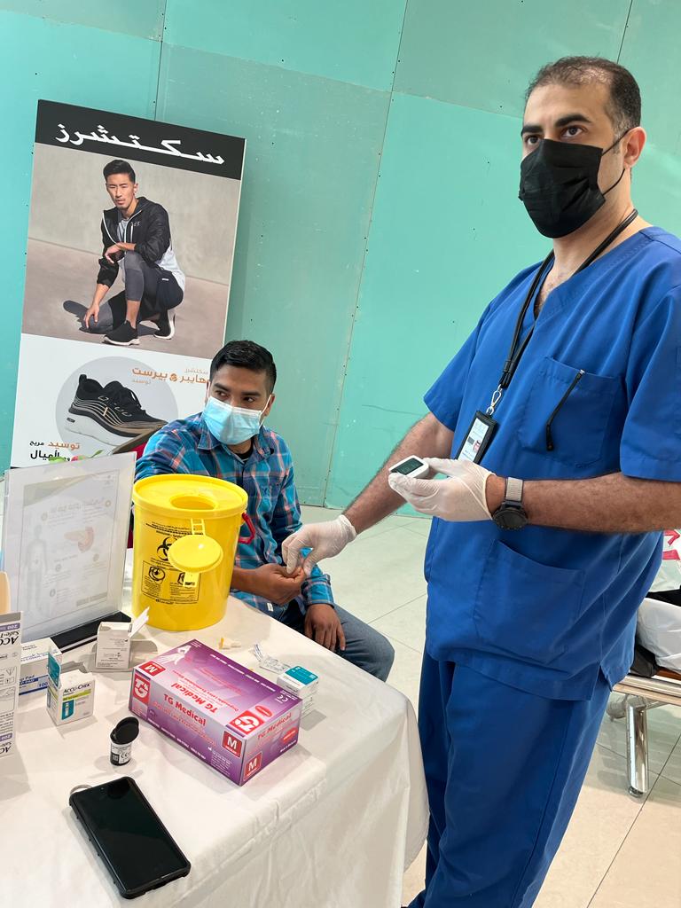 E1_QcH's tweet photo. ضمن الأنشطة التوعوية والصحية بالمراكز الصحية بشبكة القطيف الصحية، أقام مركز صحي الدخل المحدود عدة أركان لمبادرة #اعرف_أرقامك بمجمع القطيف سيتي مول

#الصحة_للجميع
#شبكة_القطيف_الصحية https://t.co/vwdyLJsHyd