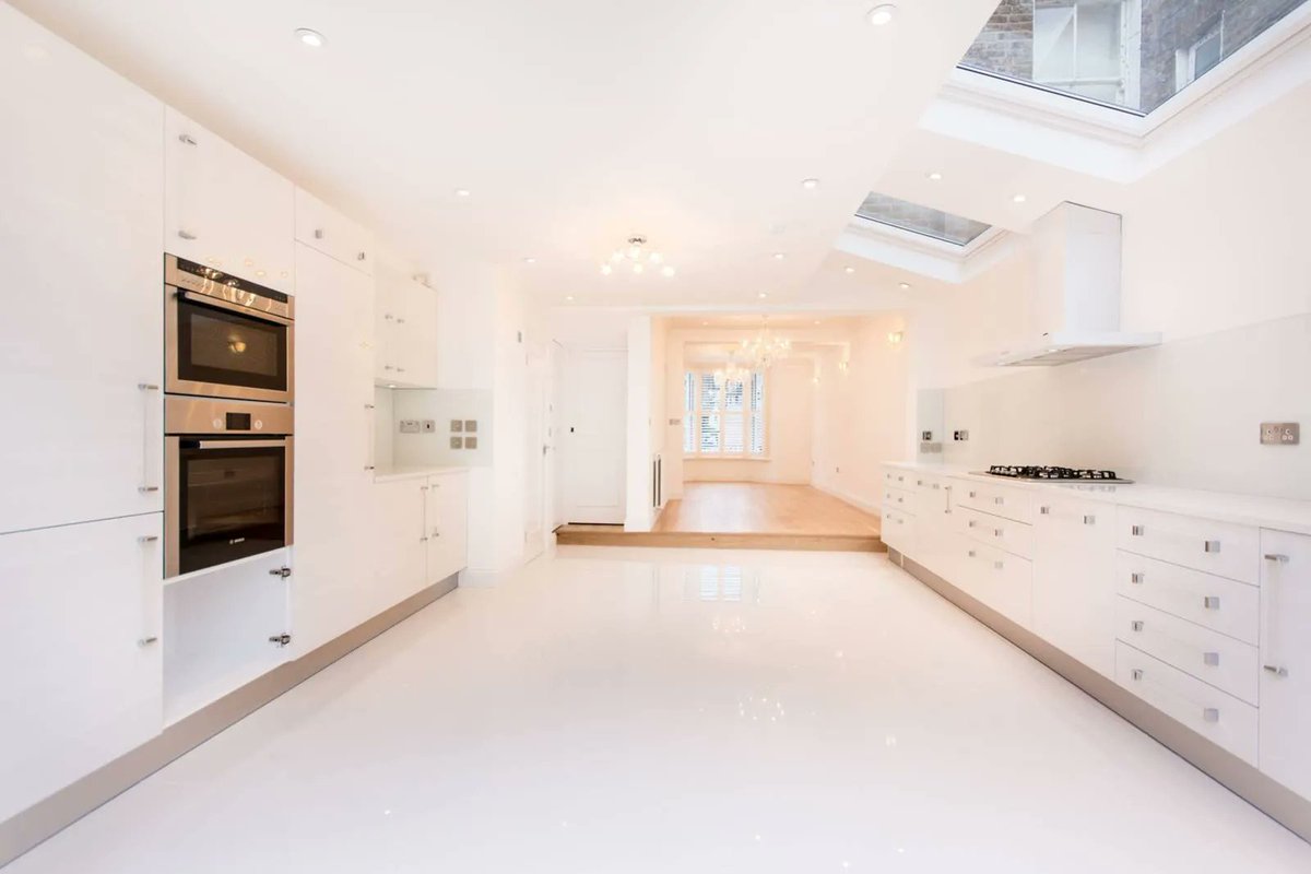 AmberandColtd's tweet photo. Rent this stunning 4 bed 2 bath property today!

For more information visit https://t.co/qIOezERnEg

#amberandco #londonproperty #westlondon #Shepherdsbush #house #londonliving #reels #realestate #dreamkitchen #londonproperty https://t.co/oRff2L1B8G