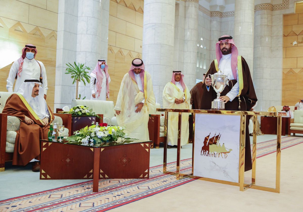 hanas20301's tweet photo. الحاكمة تحقق السابعة على التوالي في شوط جل الشعل..
نشكر أمير منطقة الرياض على هذا التكريم، ونادي الإبل على تنظيم مهرجان عريق تحت أسم المؤسس الملك عبدالعزيز - رحمه الله - https://t.co/K5JYDCgv27
