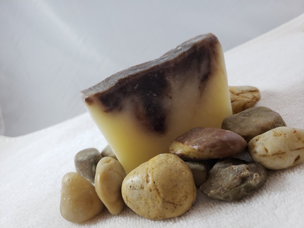 libertysoap's tweet photo. Patchouli Soap, 70s Soap, Hippie Soap, Cold Processed Soap, Large Bar Body Soap, All Natural Cleanser, Essential Oil Body Product Vegan Soap https://t.co/BgEvsWF2jZ ##Handwashing #ecofriendly #Mensgrooming #LibertyBathAndBody #PatchouliSoap https://t.co/sL3CrLuhfF