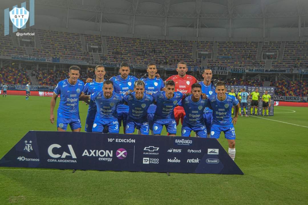 Competimos y jugamos a ganar. Vamos a dar mucho más, pero es el camino!
Sin palabras lo de nuestra gente.
Vamos que esto recien empieza!
💙🤍