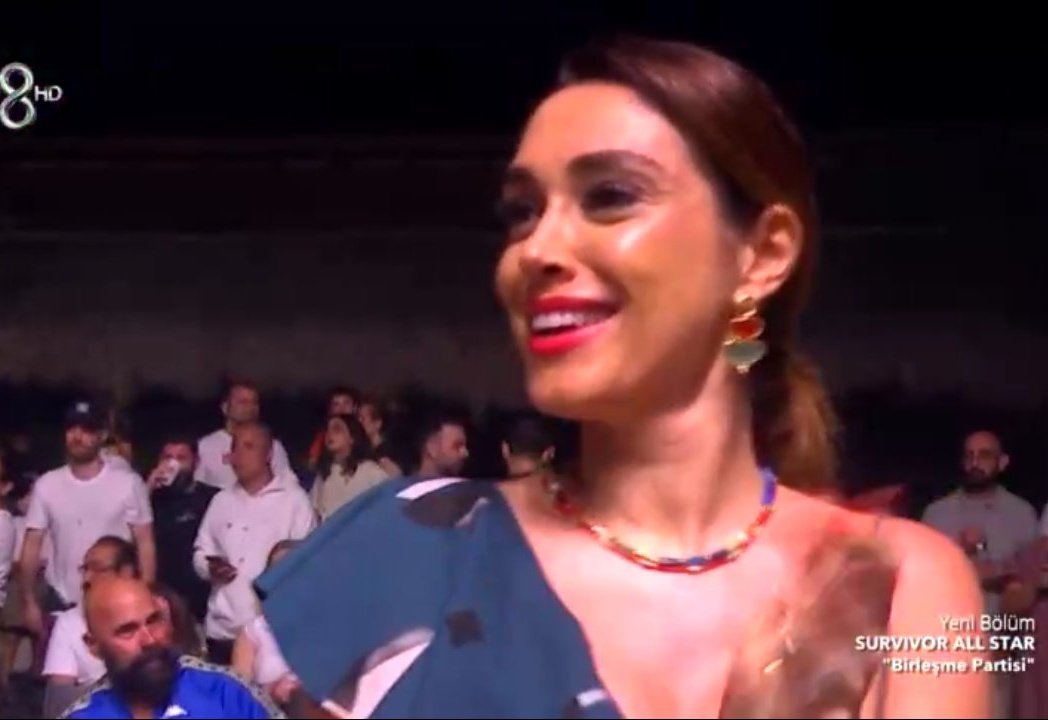 Burak hoca için mesafeleri dert etmeyip Dominik'e kadar gelen Fitnat.. Ben senden razıyım

#SurvivorAllStar2022 #GökhanKeser