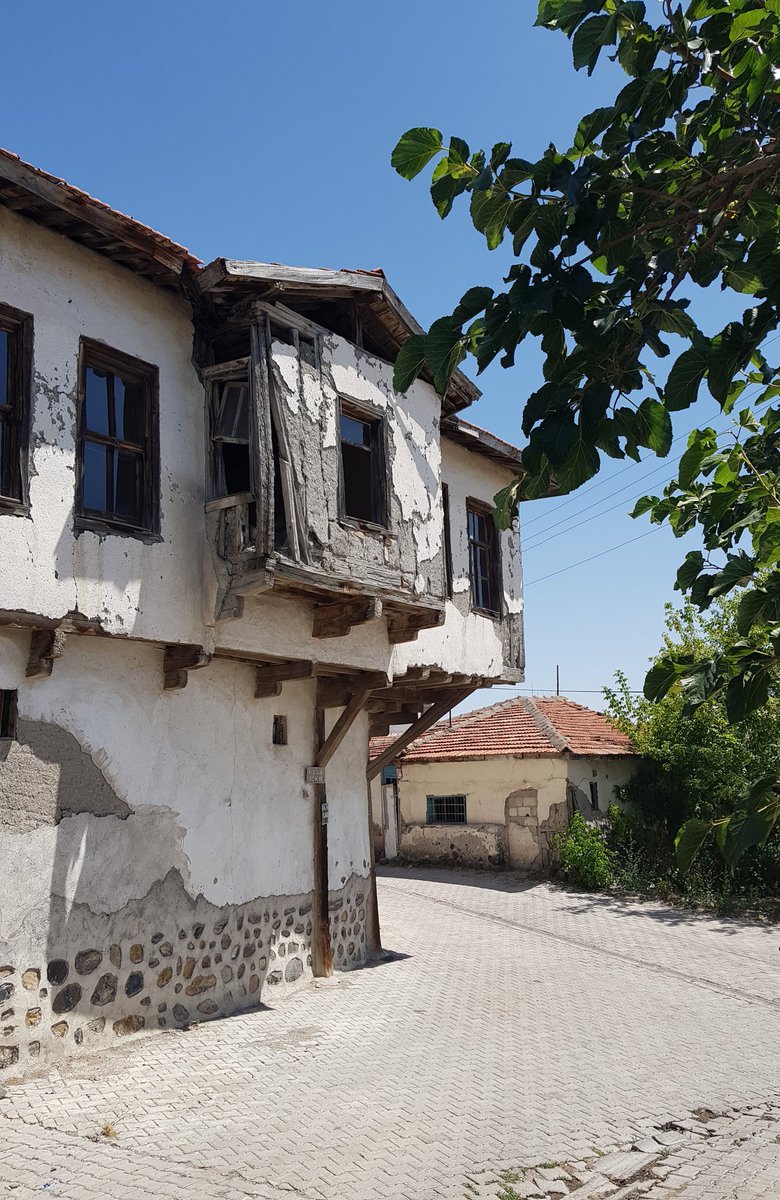 mimaremin's tweet photo. Ankara Ayaş'tan bir köşe ev https://t.co/BKUqK2ItAI