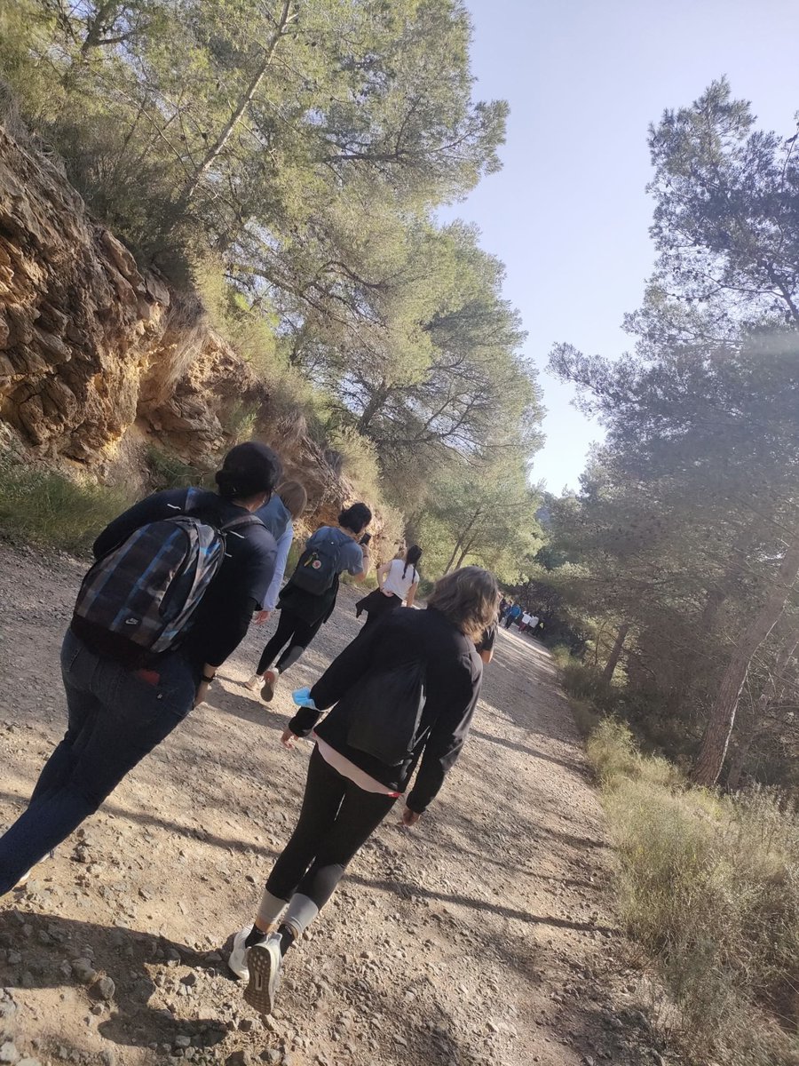 AledoUniv's tweet photo. No hay nada como una buena excursión para empezar bien la semana 😍

¡Feliz lunes!

#RegióndeMurcia  #AledoUniversitario https://t.co/kNy6VZDsTS