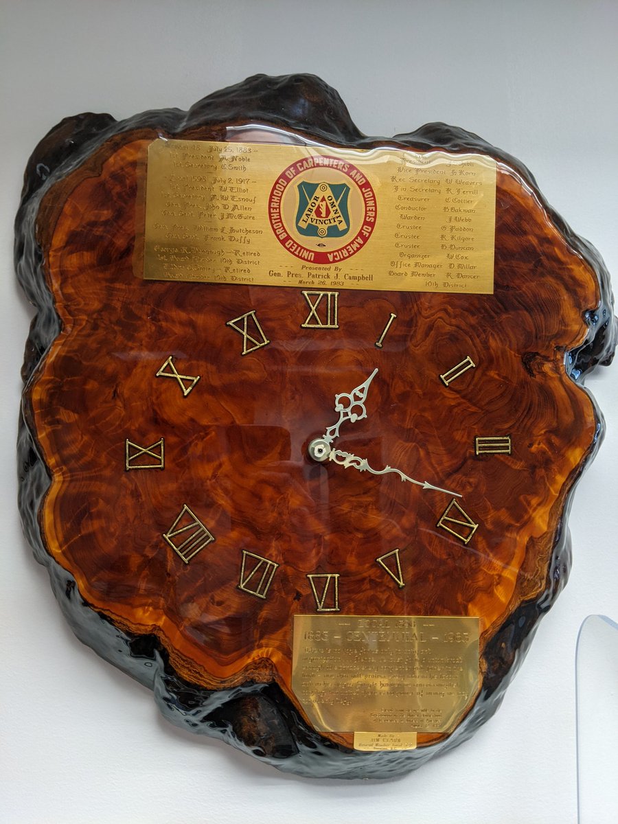 GMartincek's tweet image. Our #westcoastjewel shining bright. Thanks to everybody part of @carpentersbc @PileDrivers2404 #local1598 #carpenters527 giving me a tour while I was passing by. Amazing training centre! #bctrees #woodsteward #unionstrong #training #buildingbc  #brotherandsisterhood