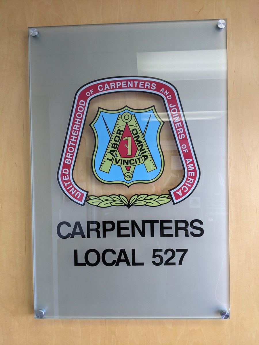 GMartincek's tweet image. Our #westcoastjewel shining bright. Thanks to everybody part of @carpentersbc @PileDrivers2404 #local1598 #carpenters527 giving me a tour while I was passing by. Amazing training centre! #bctrees #woodsteward #unionstrong #training #buildingbc  #brotherandsisterhood