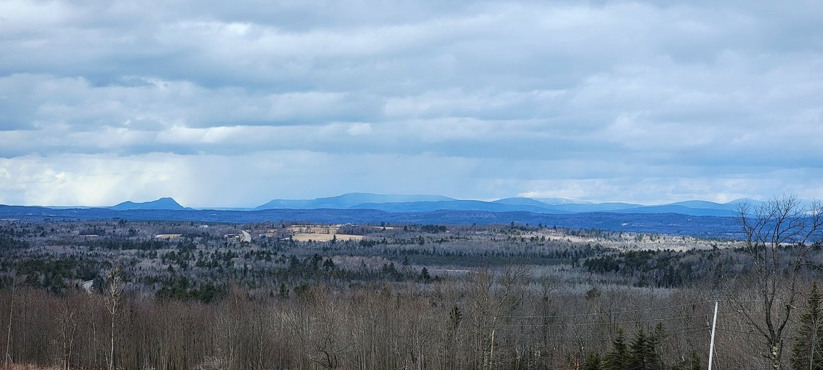 GSn04401's tweet photo. @visitmaine Dover-Foxcroft for #maplesunday at Bob's Sugar House and then on to Peak-Kenny State Park for some hiking!!#mainething #getoutside https://t.co/H3MJBatnso
