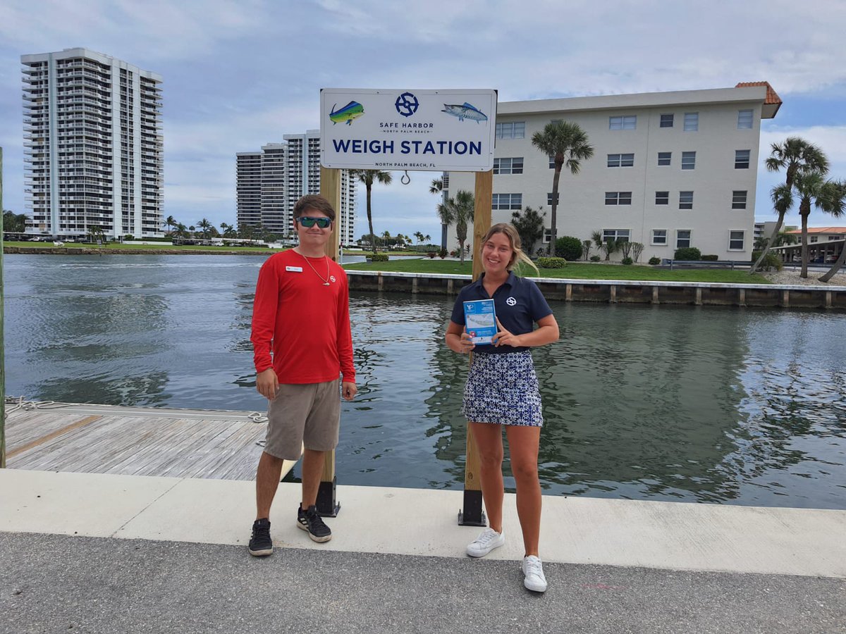yachtingpages's tweet photo. Today the YPD delivery team have been in Safe Harbour, Florida delivering  the US edition and met some fantastic people along the way. 

Learn about all the benefits YPD can bring to your business > https://t.co/lJHtsvKcv6

#YachtingPages #YachtingPagesDelivers #pinkbags https://t.co/fAgStzsr5z