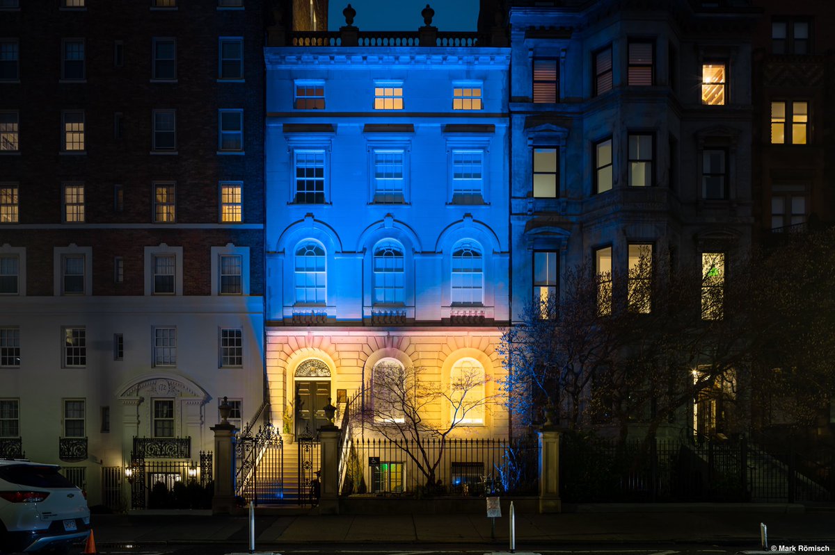 GermanyinBoston's tweet photo. For more than a month, the war in 🇺🇦 Ukraine has inflicted immeasurable suffering on the Ukrainian people. We continue to #StandWithUkraine️ and against Putin's war of aggression. In solidarity with the people of Ukraine, we illuminated the @GI_Boston in blue and yellow. https://t.co/r1DkkP2FKf