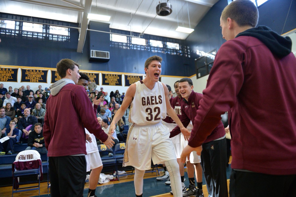 's tweet image. Your #IonaPrep brothers will be pulling for you tonight, @matt_ryan04 ! Good luck, try to enjoy it, and keep that hot hand 🔥!