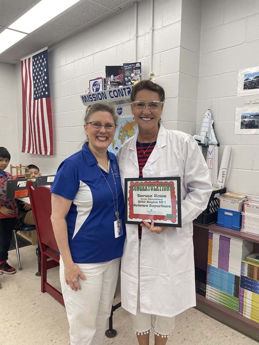 🤩CONGRATULATIONS🤩 to TN1’s Science Superhero, Ms. Rowe from <a href="/DoverWorldsBest/">Dover Elementary School</a>!

♥️Thank you for sharing your love for science with your school community!

<a href="/HCPSElemScience/">HCPSElemScience</a> #WeAreHAEST