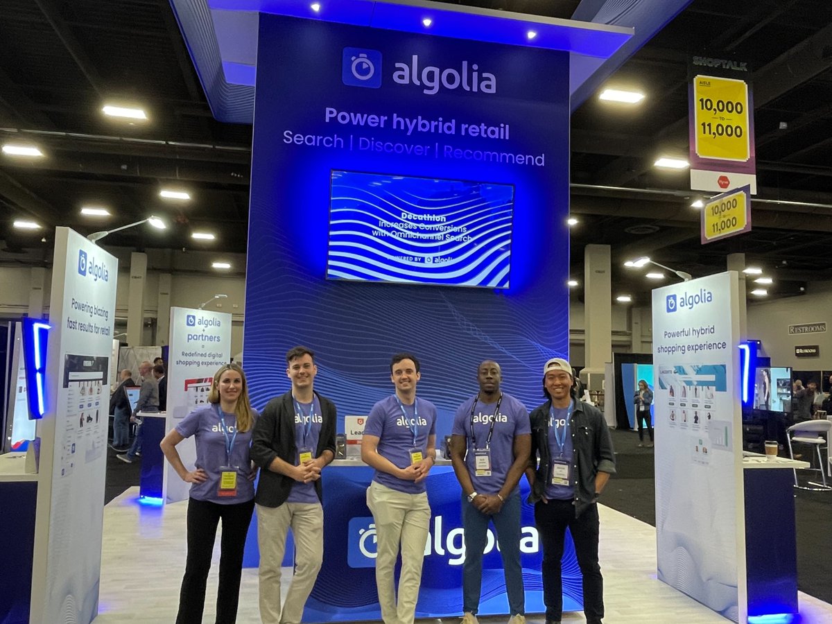algolia's tweet image. 🎉 It's showtime @shoptalk! ✨ 

Drop by the Algolia Booth {10018} to discover key Search &amp;amp; Discovery trends 🔎 and learn why the Hybrid shopping experience is THE winning strategy for retailers at #ShopTalk2022!