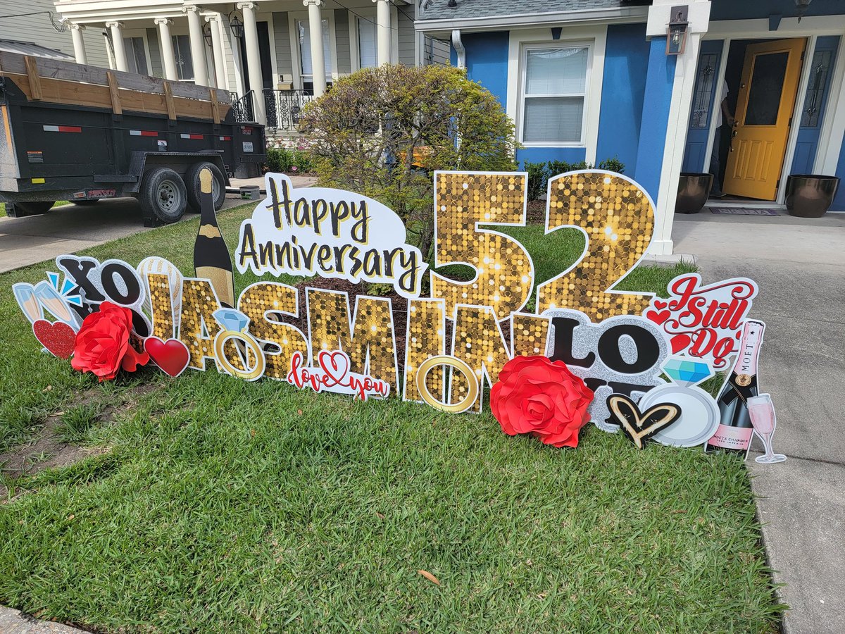 NOLA_Maya's tweet photo. Happy 52nd anniversary to the ones who hold us down😍 For more than half a century it's been them and God against the world and they are UNDEFEATED! We love and thank you Mama and Daddy more than any amount of words could ever express. #JasminLove #JasminStrong #52andCounting🙌🏾 https://t.co/EJDidkNxER
