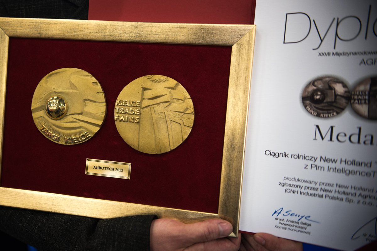 CNHIndustrial's tweet photo. Congrats to our brands, @NewHollandAG, @Case_IH and Steyr who won 4 Gold Medals at the 27th International Fair of Agricultural Techniques AGROTECH 2022 in Kielce, Poland. https://t.co/Xo9A7rAjIp