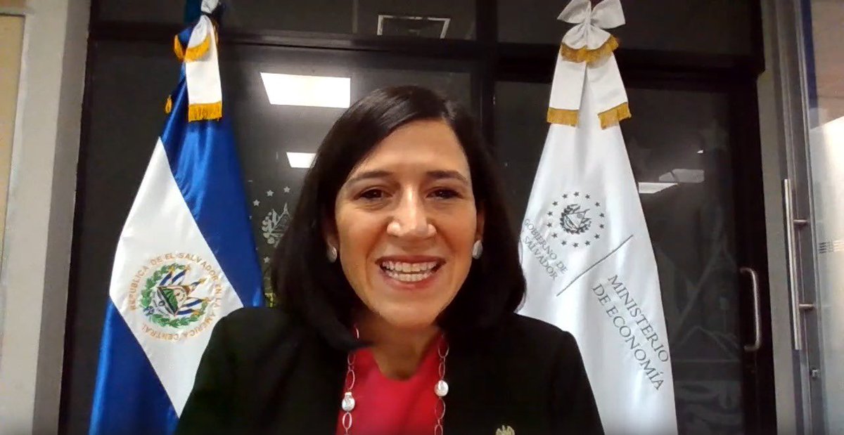 "En la edición 2020 del programa, participaron 100 personas que lograron exportar sus servicios a países como Alemania, Australia, Canadá, Estados Unidos e Israel. Hoy, abrimos la oportunidad para que 350 jóvenes puedan formarse durante 12 semanas", Ministra <a href="/MariaLuisaHayem/">María Luisa Hayem 🇸🇻</a>.