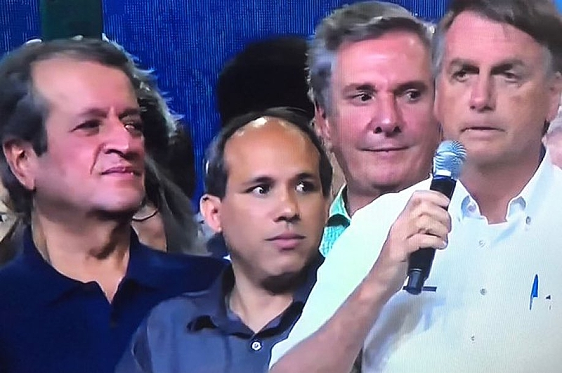 PegaGado's tweet photo. @shmmarinho @BrazilFight E essa aqui é o que, ou o collor e valdemar ja viraram patriotas? https://t.co/nb3c5u47WR